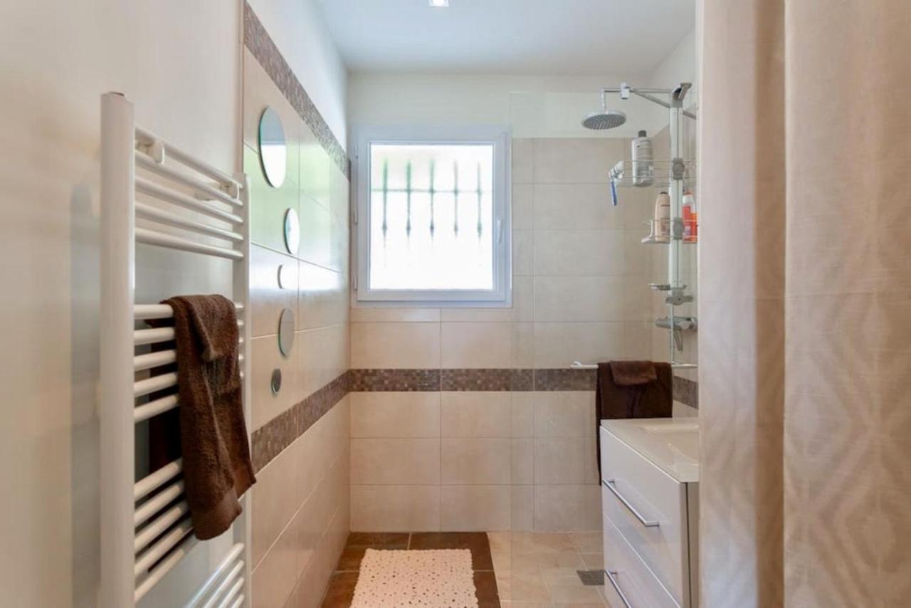 Cote D'Azur, Villa New Gold Dream With Heated And Privat Pool, Sea View Le Rouret Ngoại thất bức ảnh